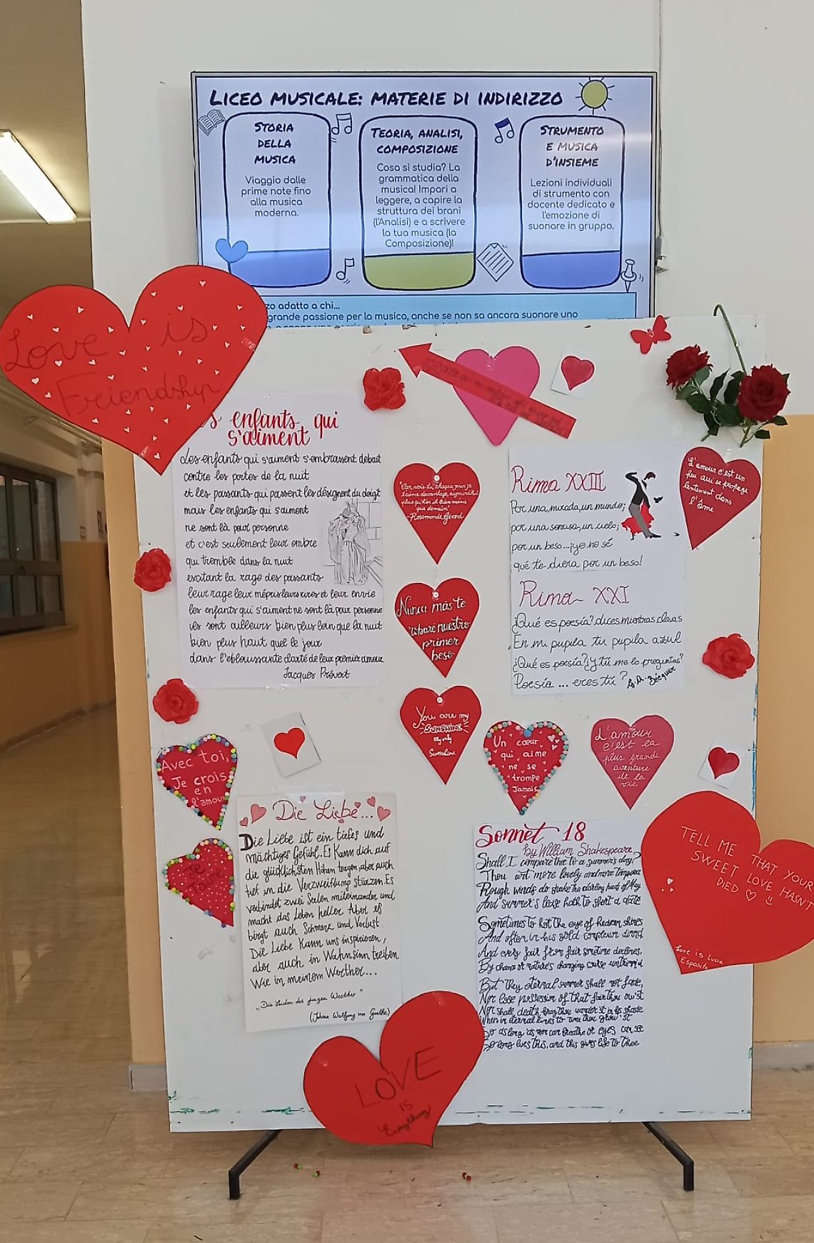 Gli studenti del liceo Varrone festeggiano San Valentino