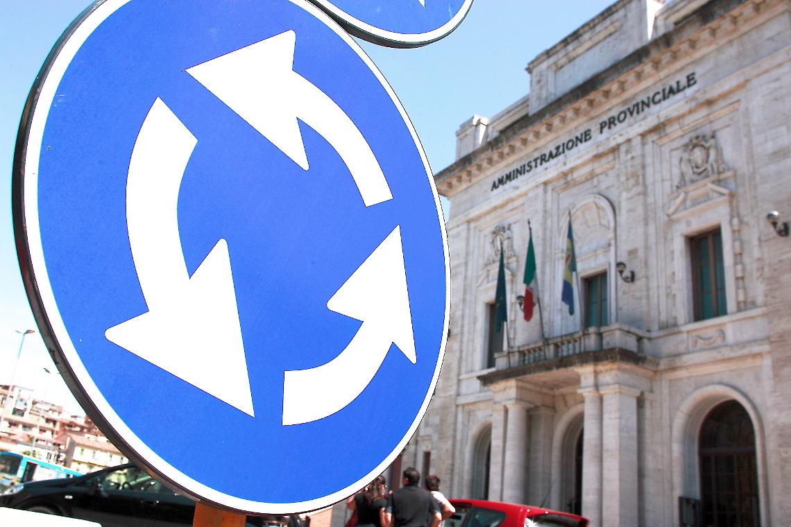 Rabbia, orgoglio e sgambetti 