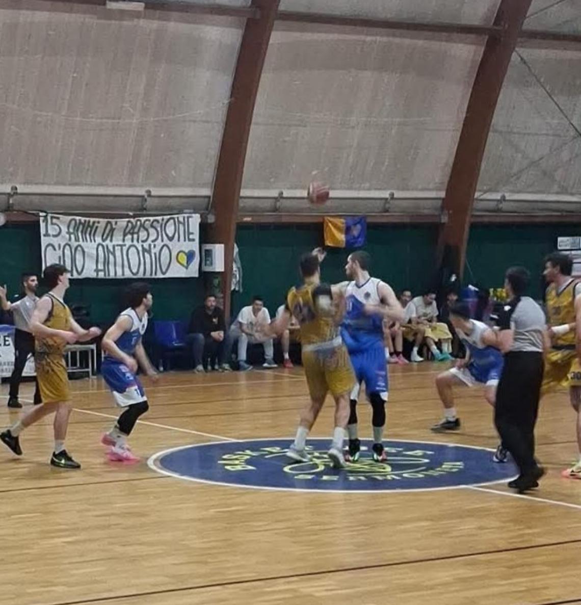 Una Scuba schiacciasassi