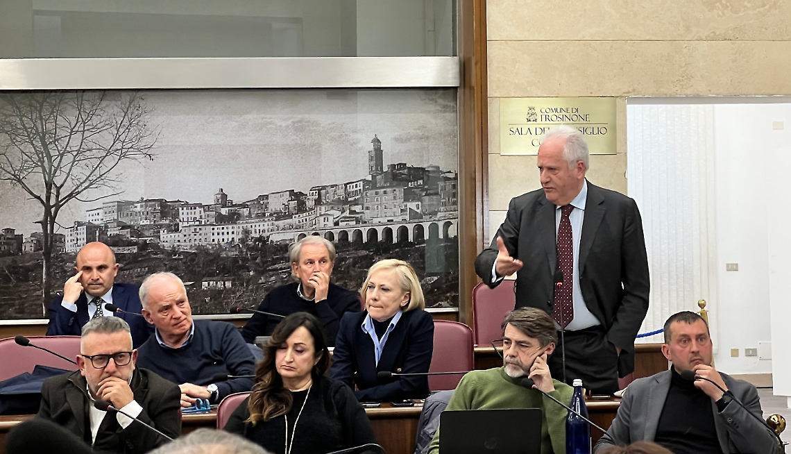 Comune, si riparte dal question time