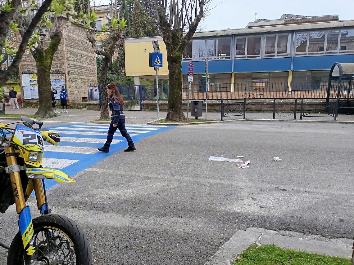 Anziano investito sulle strisce pedonali: trasportato in ospedale
