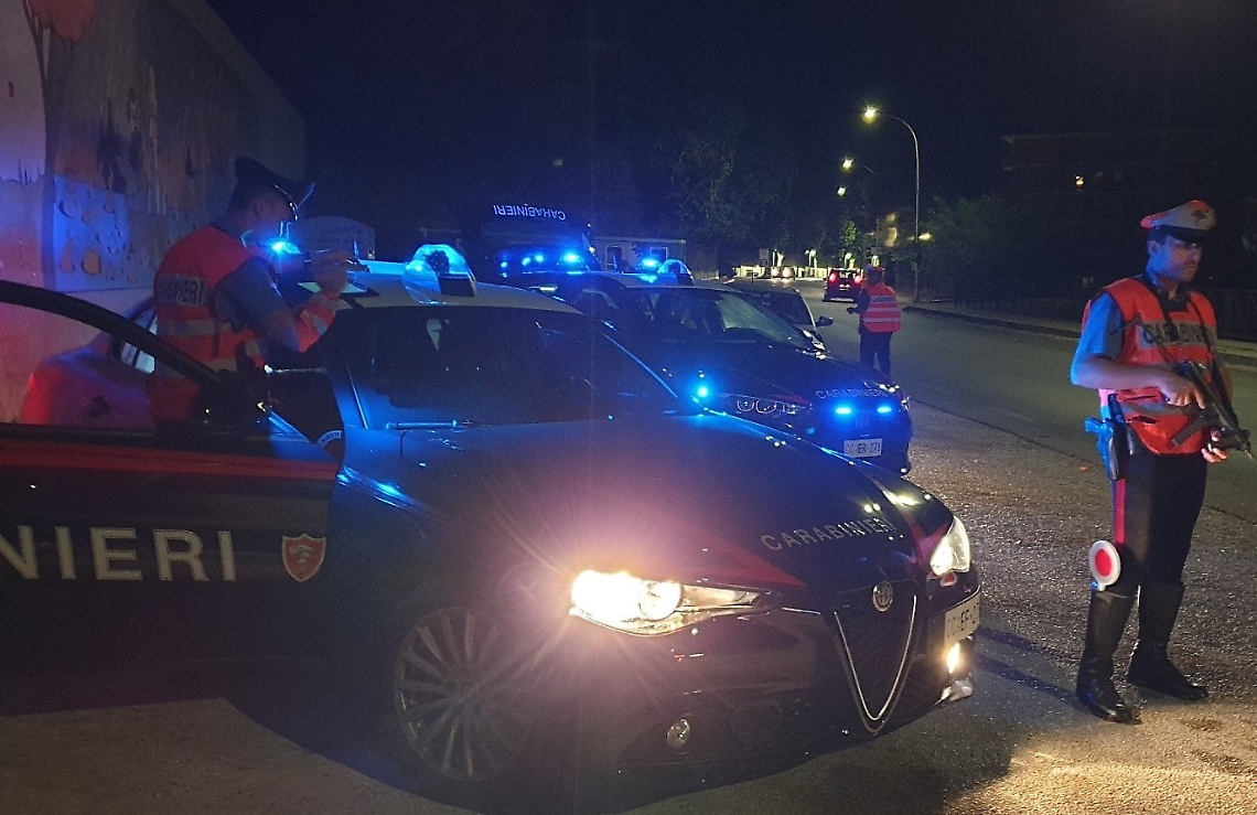 Controlli a tappeto dei carabinieri: sequestrata droga