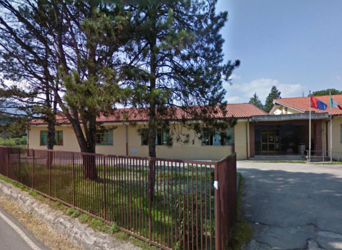 Manca l'energia elettrica, scuola chiusa