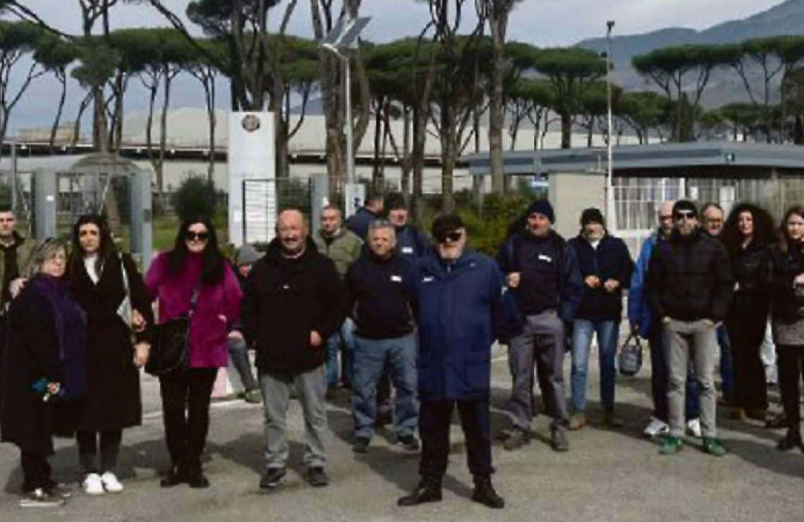 Stipendi bloccati, &egrave; sciopero. Difesa del lavoro: la priorit&agrave;