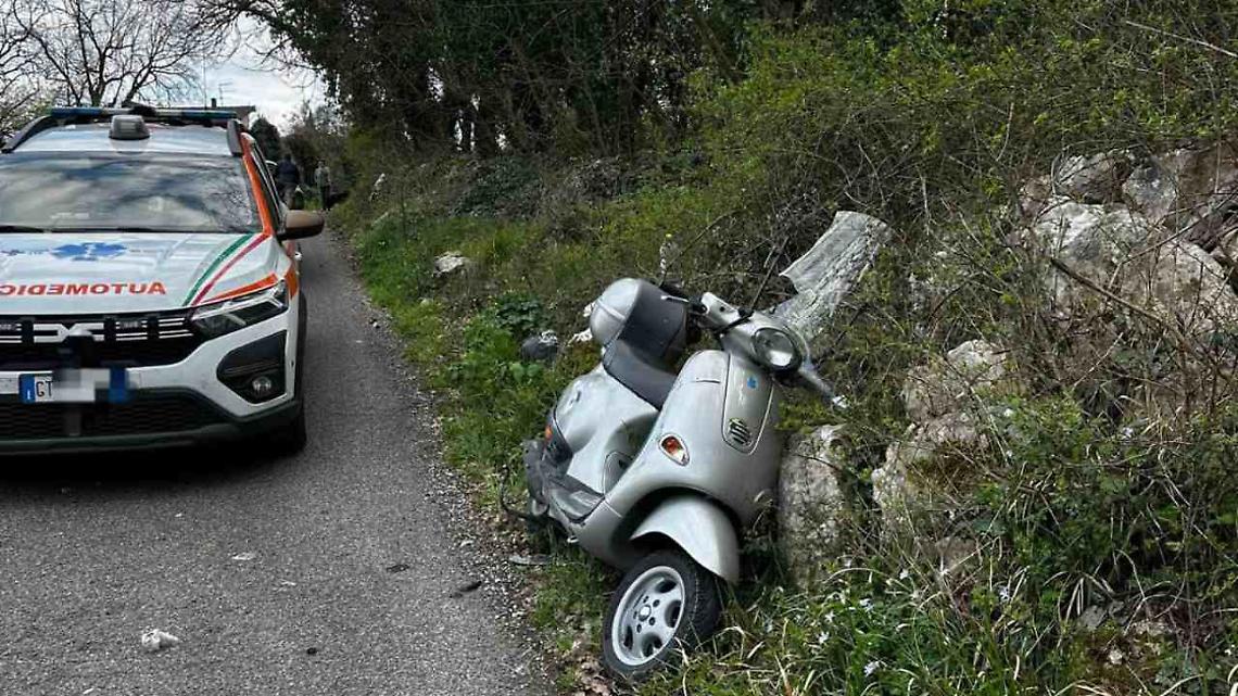 Brutto incidente in scooter: ragazza trasportata a Roma con l'eliambulanza 
