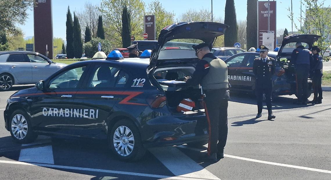 Controlli dei carabinieri durante la Pasqua: fioccano le denunce