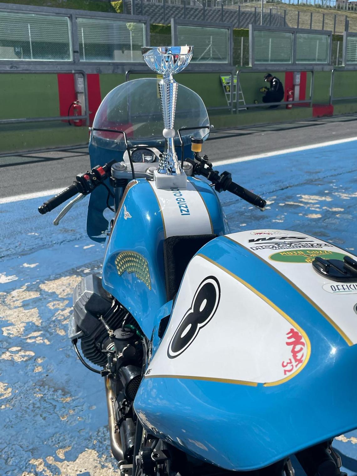 Giuseppe Bottini del Motoclub MAX32 medaglia d'argento a Vallelunga