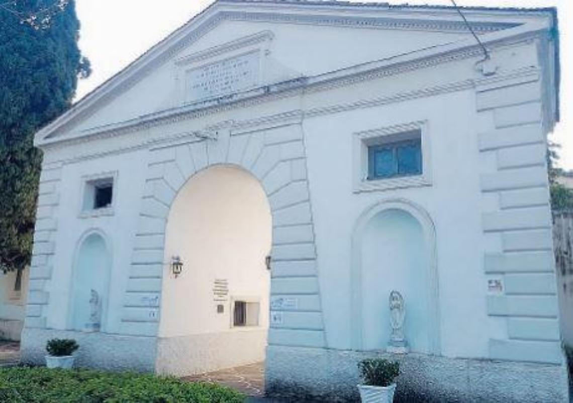 Cimiteri e aperture anticipate, il Prefetto ai Sindaci: i luoghi sacri restano chiusi