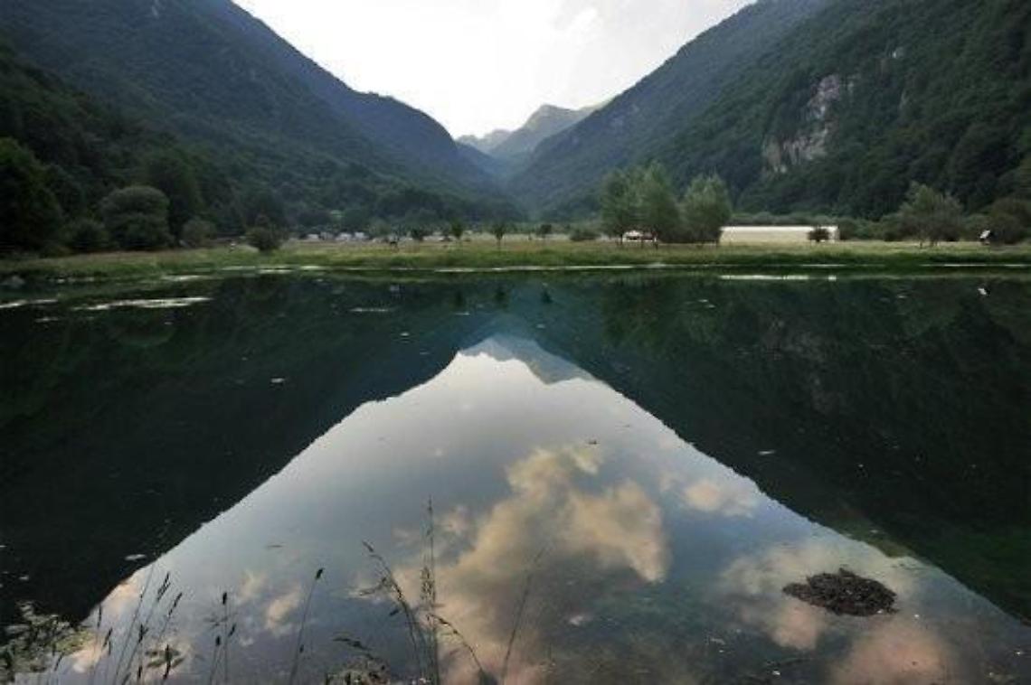 In campeggio a Canneto incuranti dei divieti: quattro giovani scoperti e multati