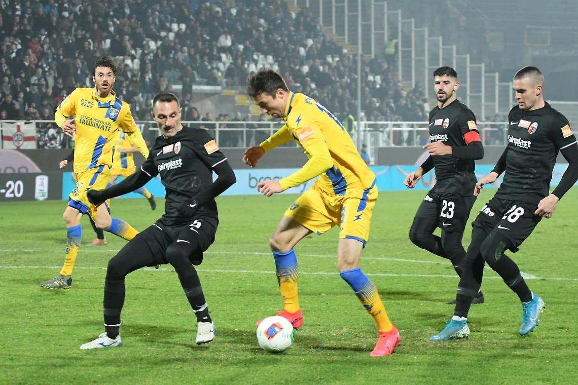Il Frosinone a Trapani spera nei gol della punta Novakovich