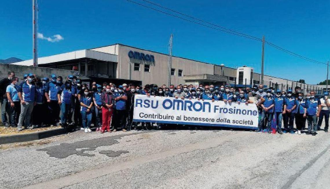 Omron, in strada contro i tagli al personale: adesione totale allo sciopero
