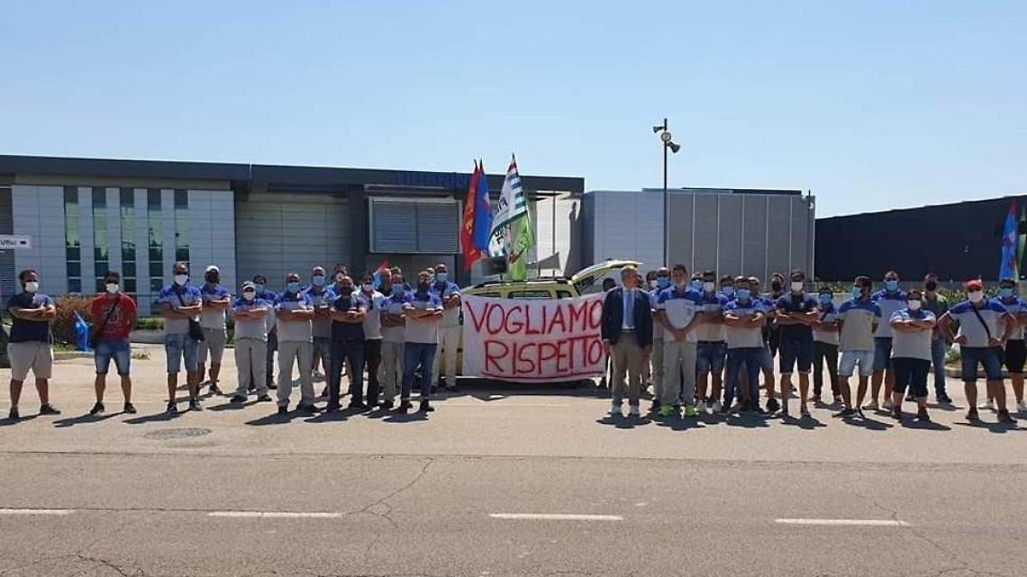 Tiberina: scadono oggi 10 contratti su 45 precari. L'azienda non li stabilizza
