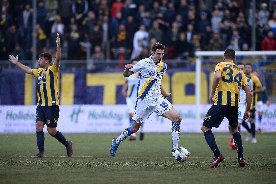 Frosinone, il cuore oltre l'ostacolo. Alle 21 c'è la Juve Stabia