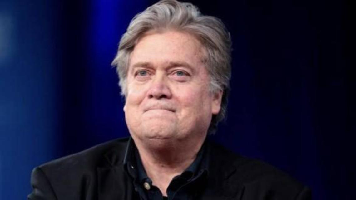 Arrestato Steve Bannon: accusato di aver frodato migliaia di finanziatori