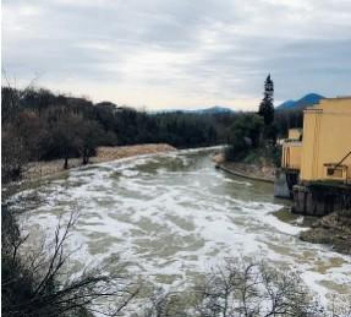 Sora/Isola del Liri, ancora schiuma nel Liri: i Sindaci fanno quadrato