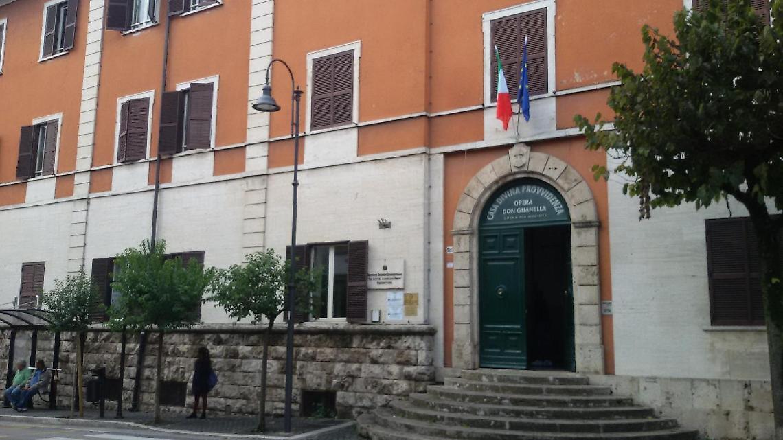 Covid a scuola, chiusi un istituto superiore e una scuola dell'infanzia