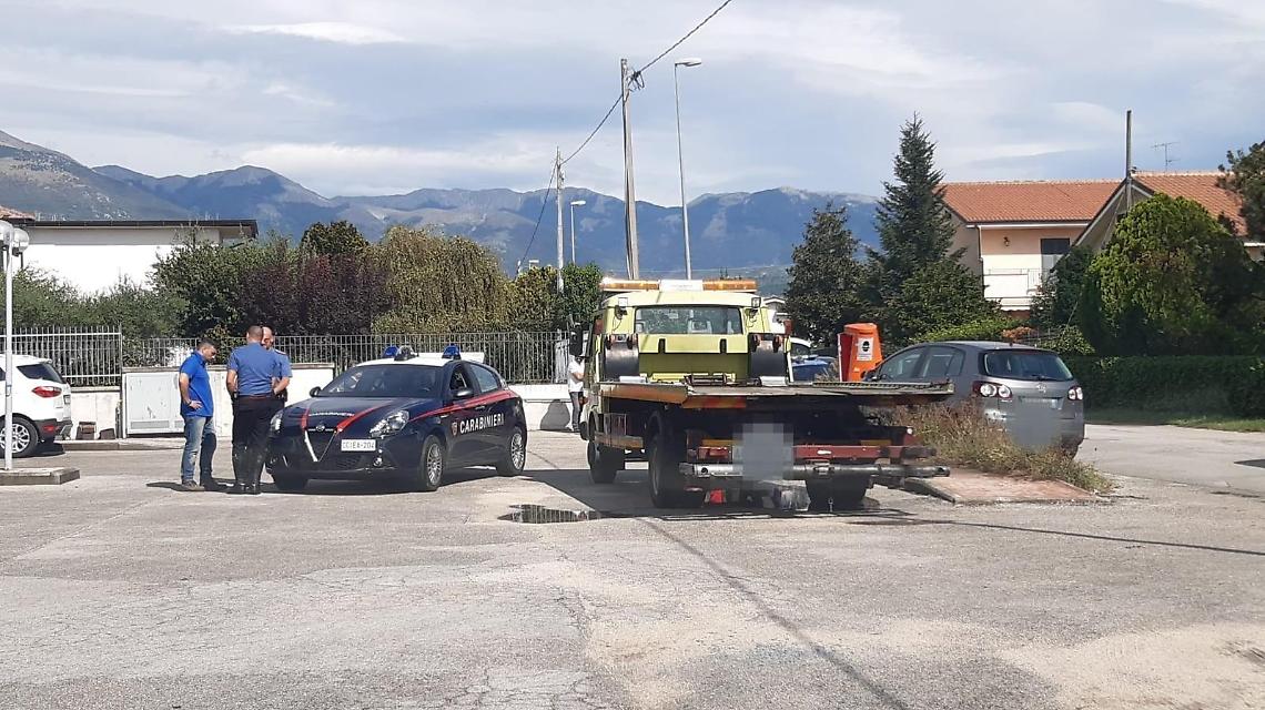 Incidente tra due auto, è l'ennesimo in via Cellaro: crescono rabbia e paura