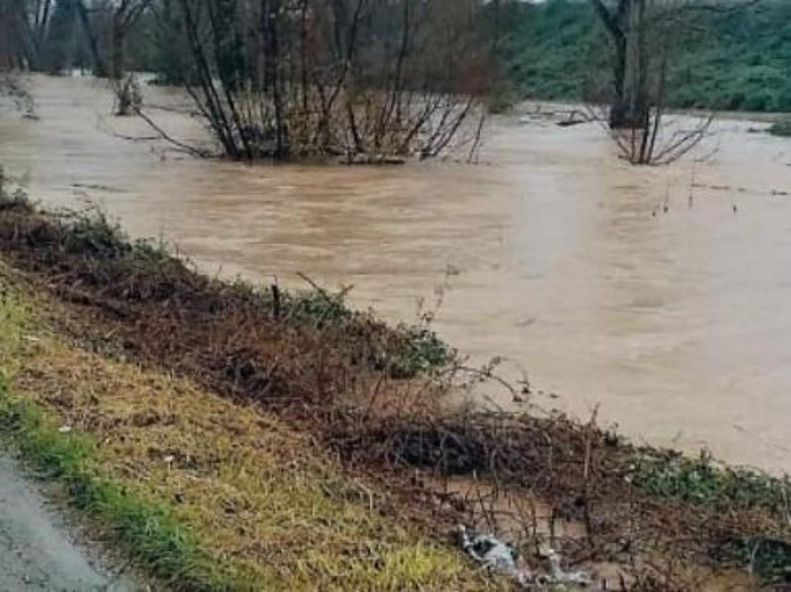 Lungofiume, troppi incidenti e auto in acqua: sarà messa in sicurezza