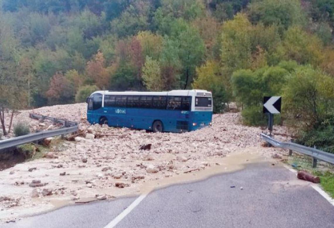 San Biagio, paese sempre più isolato. Per un'ambulanza 40km di montagna