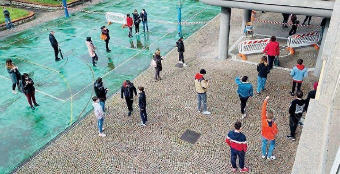 Ceccano, tamponi al liceo, tutto ok. Bene la prima fase dello screening