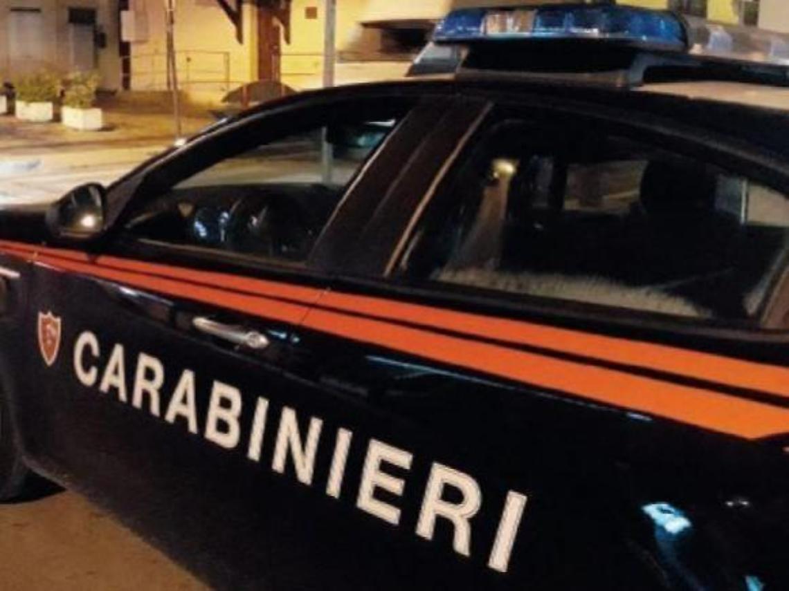 Bar aperto oltre gli orari consentiti dal Dpcm: scattano la chiusura e la multa
