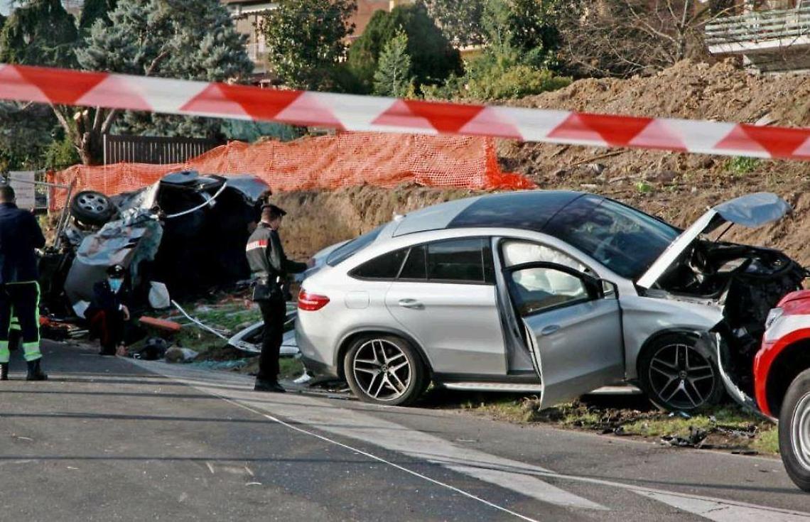 Morte Asia Pizzutelli, oggi i funerali in un clima surreale. Lutto cittadino
