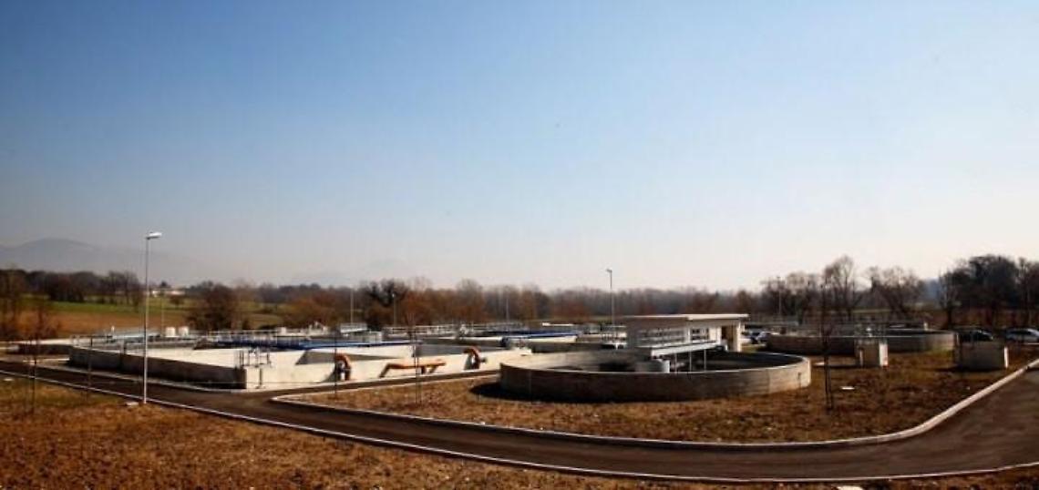 Odori nauseabondi e notti insonni in zona Solfegna: la protesta dei cittadini