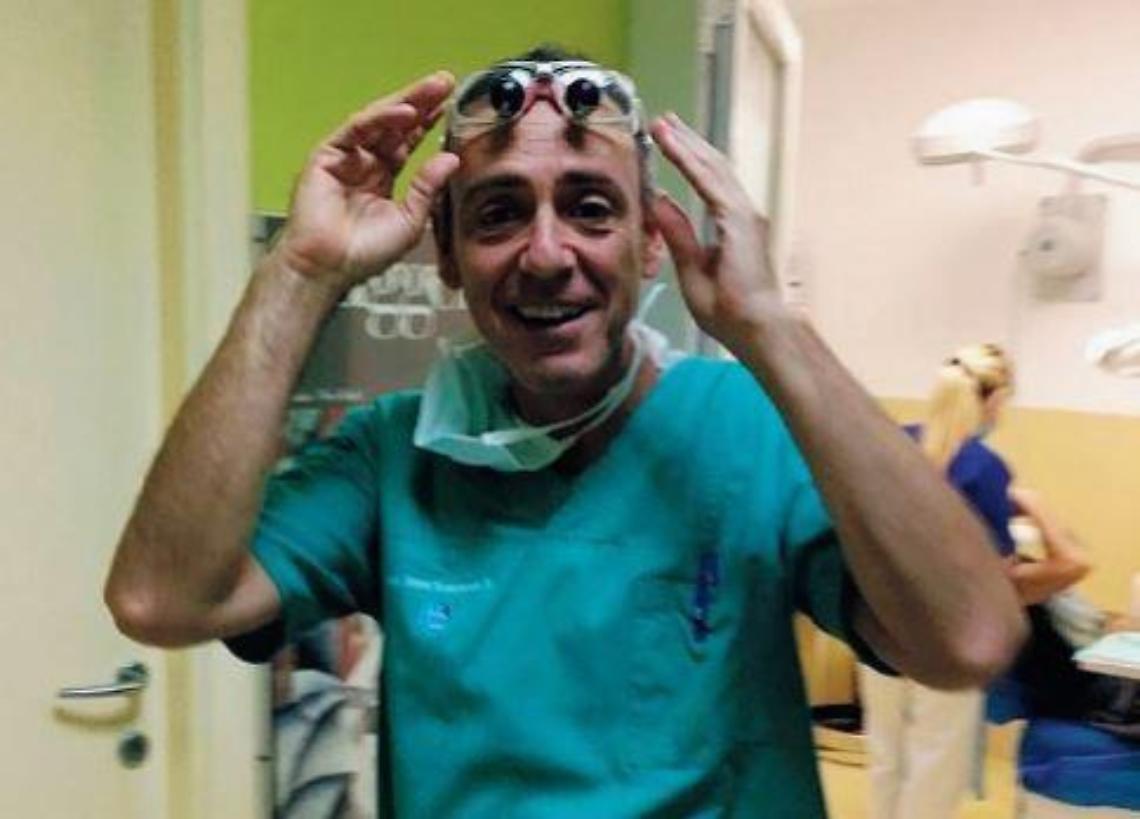 Covid, il dentista coraggioso viene a casa: la storia di Tommaso Baldassarri