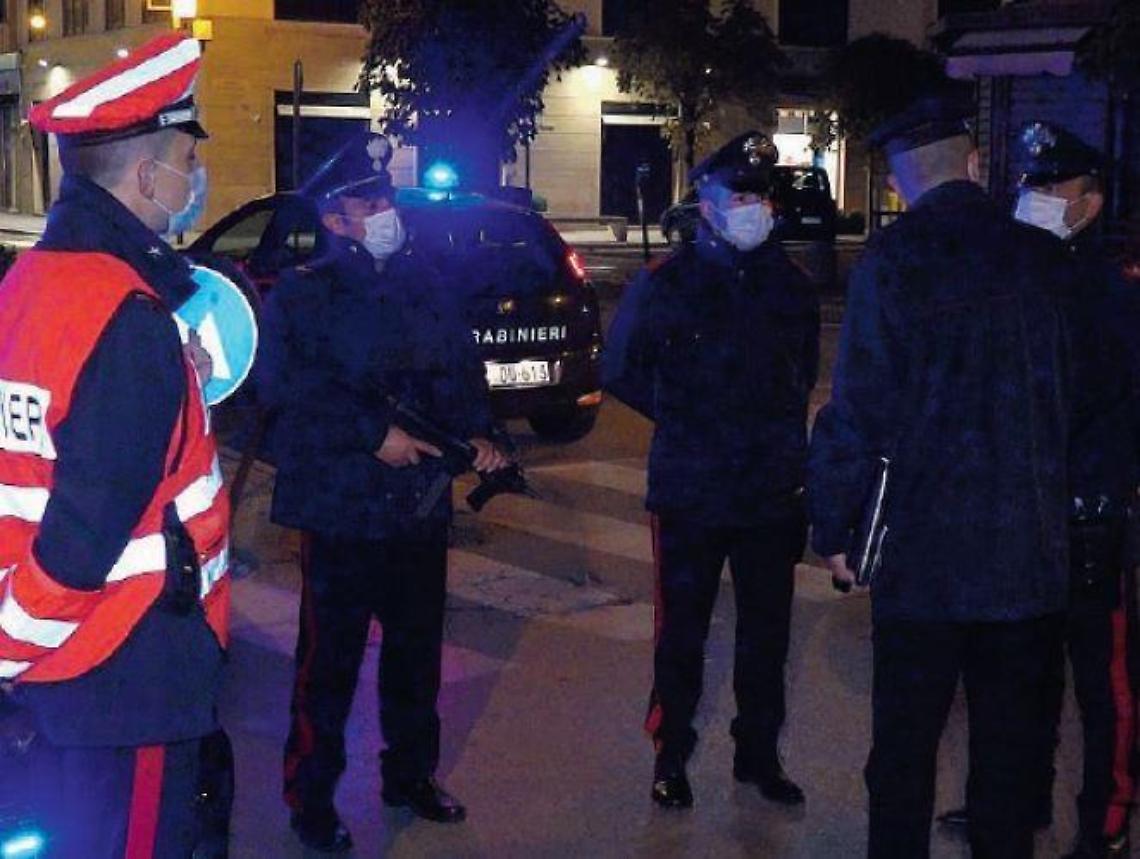 Rischio assembramento al privé: sonore multe per i clienti giunti da zone "proibite"