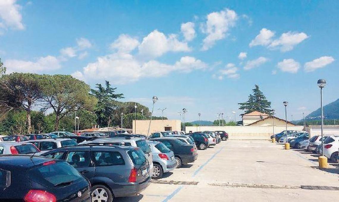 Anagni, parcheggi e illuminazione parleranno francese. Ma è polemica