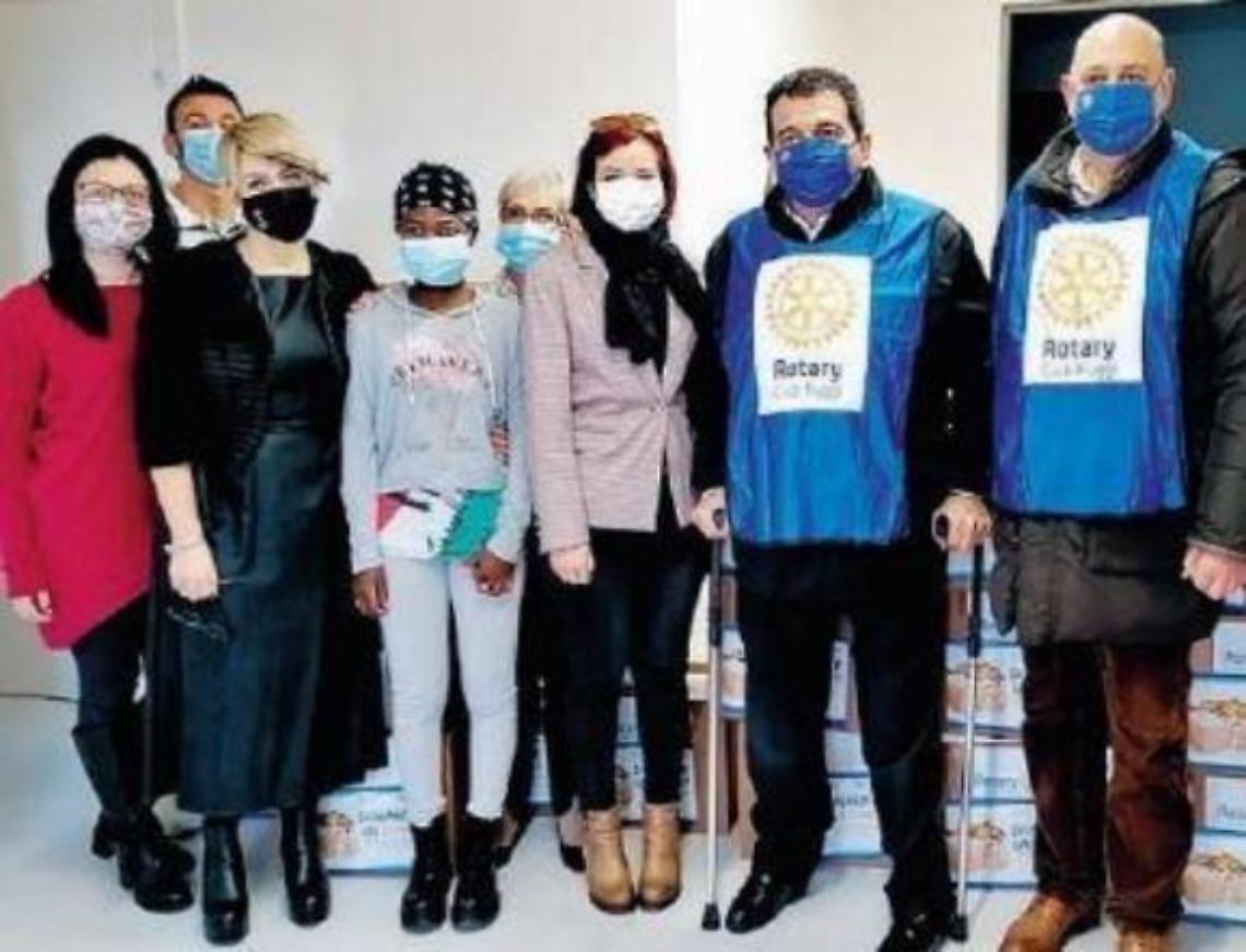 Anagni, Rotary in campo per la solidarietà: donati 700 pacchi alimentari