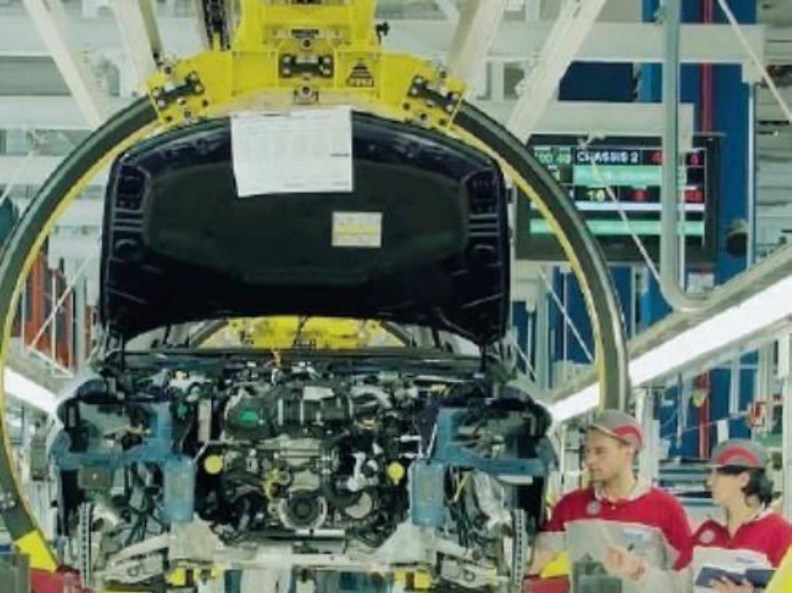 Stellantis, l'ad Tavares oggi in fabbrica. Uliano: "Cassino fulcro del rilancio"