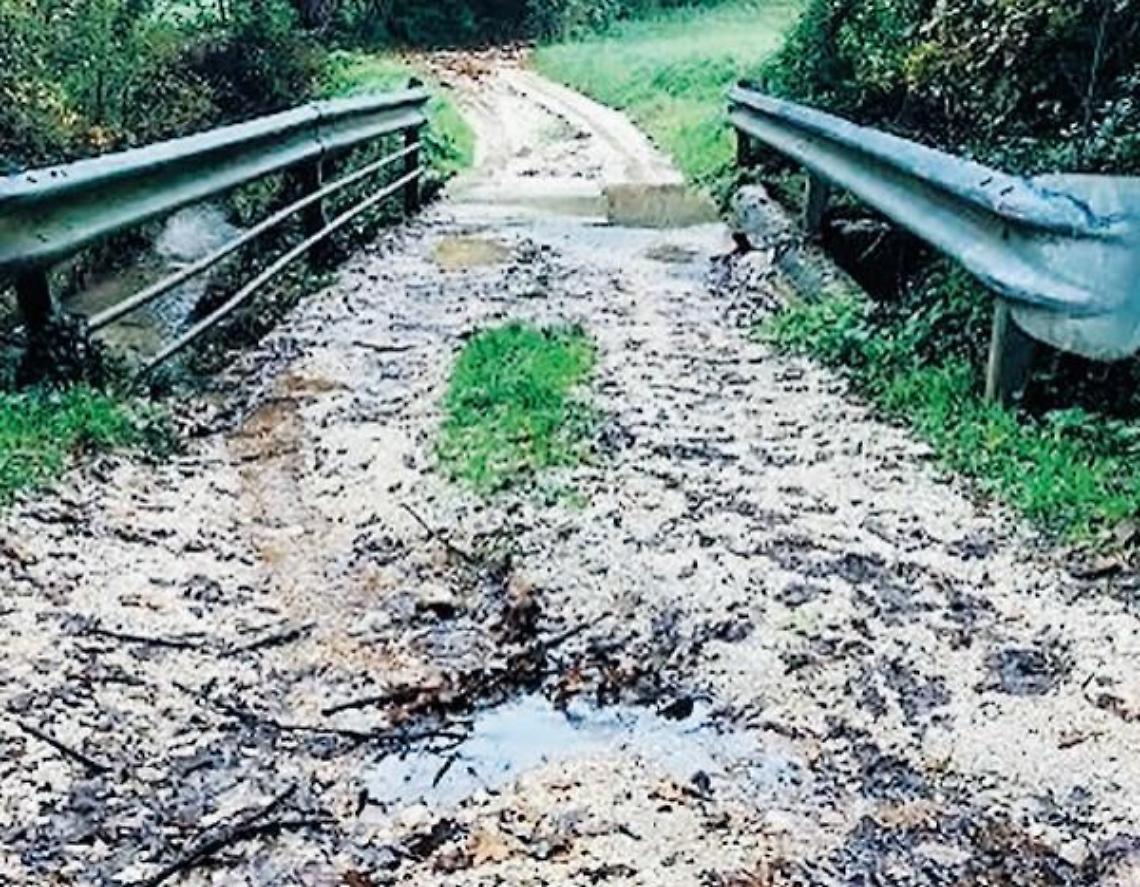 Strade come mulattiere: situazioni critiche sia in centro sia in periferia