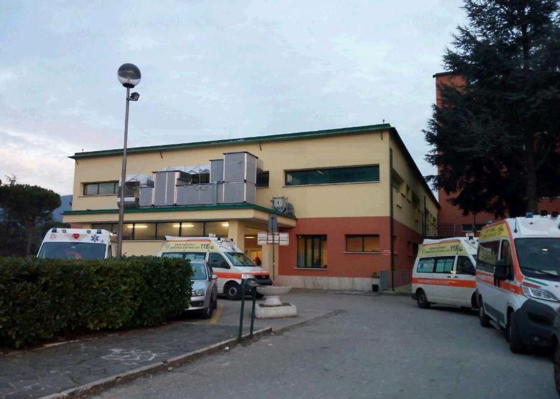 Violento scontro auto-scooter: studente in ospedale in codice rosso