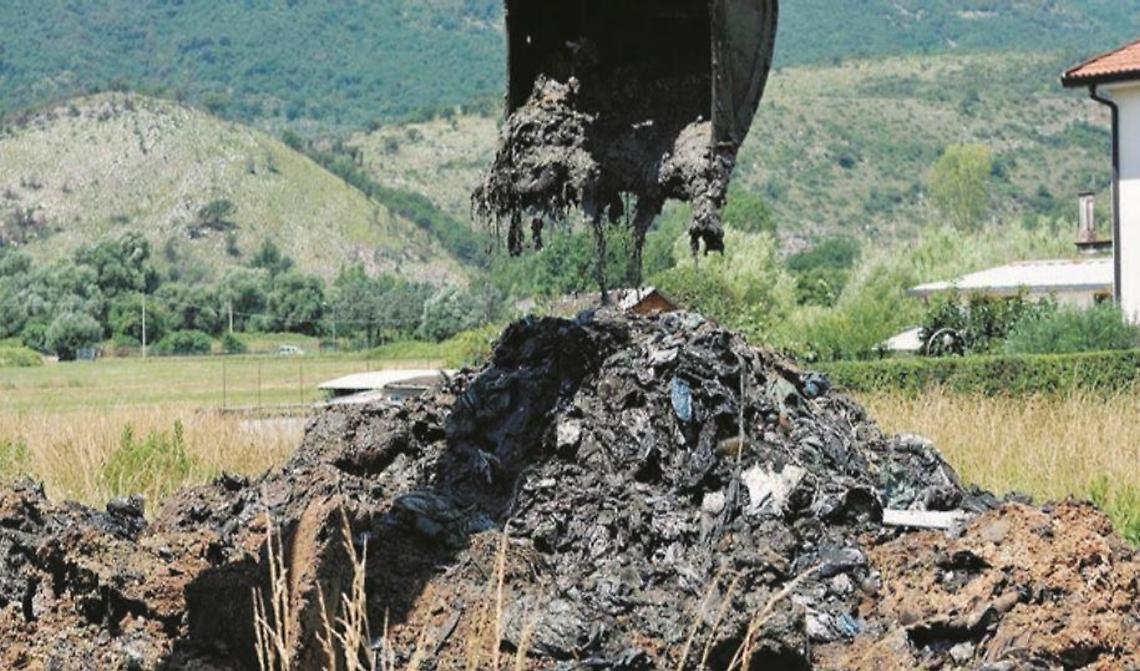 Sos ambiente: roghi e rifiuti, scatta la prima bonifica in tempi record
