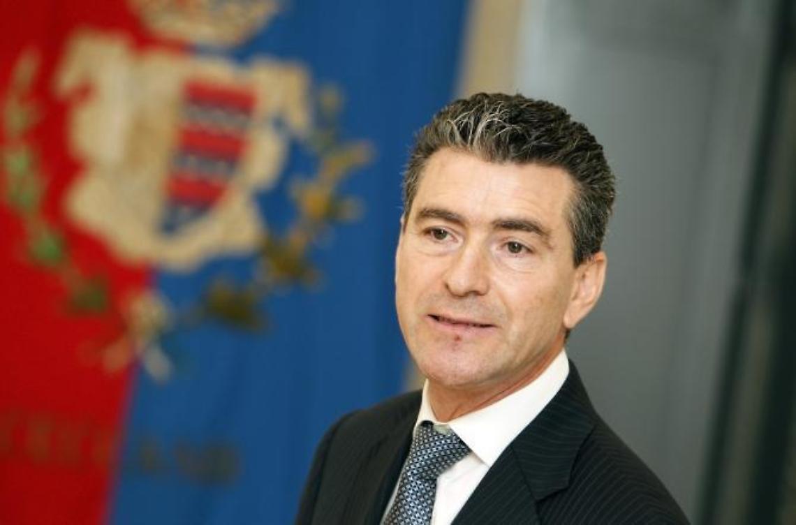 Terremoto, Caligiore: "Effettuato un primo giro di controllo delle scuole"