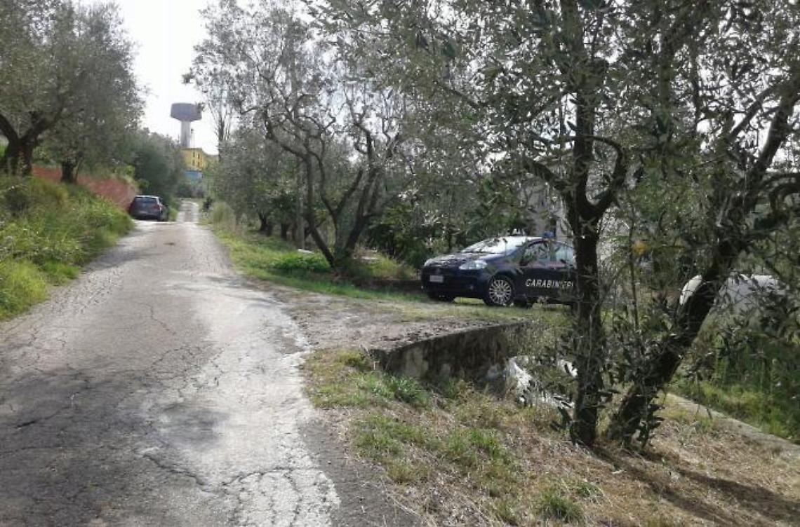 Pensionato ucciso a colpi di fucile <br>Sconcerto e incredulit&agrave; tra la gente