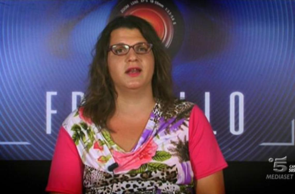 Ieri don Mauro oggi Rebecca<br> La storia della concorrente del GF