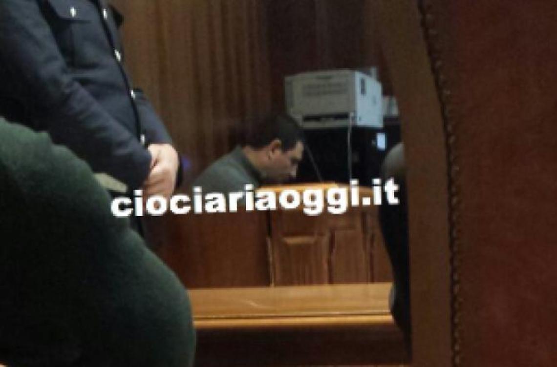 Condanna per l'assassino<br>tra lacrime e tensioni