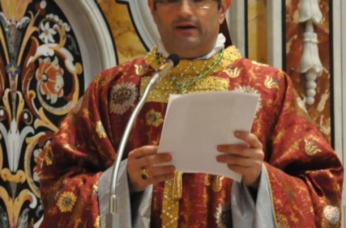 Feste, viaggi ed ecstasy <br>con i soldi dell'abbazia