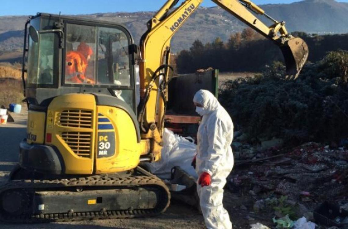 Cemento, rifiuti e roghi: la mappa degli ecoreati