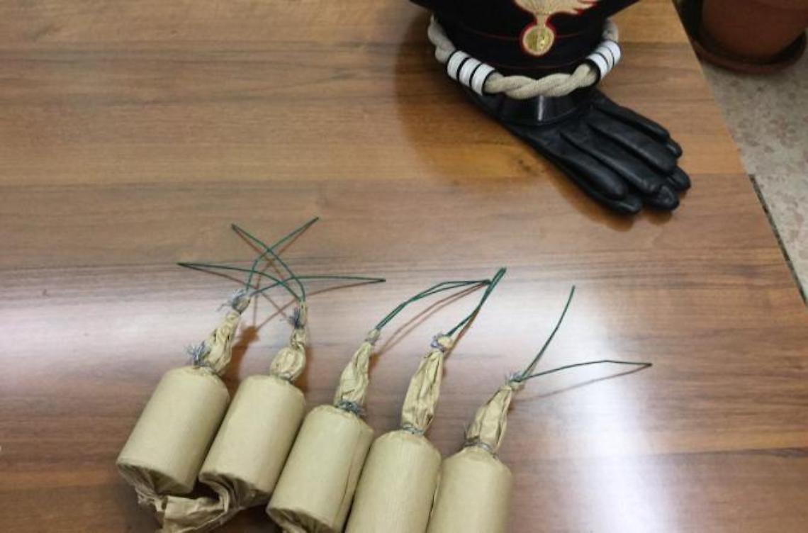 Operazione Nineteen: bombe carta per segnalare l'arrivo della droga