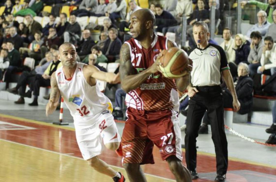 La Fmc Ferentino vince al PalaTiziano contro la Virtus Roma