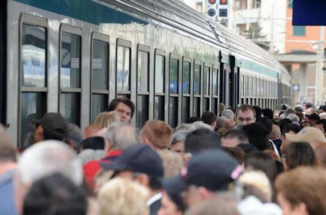 Ritardi e cancellazioni sulla Roma-Cassino. Giornata da incubo per i pendolari