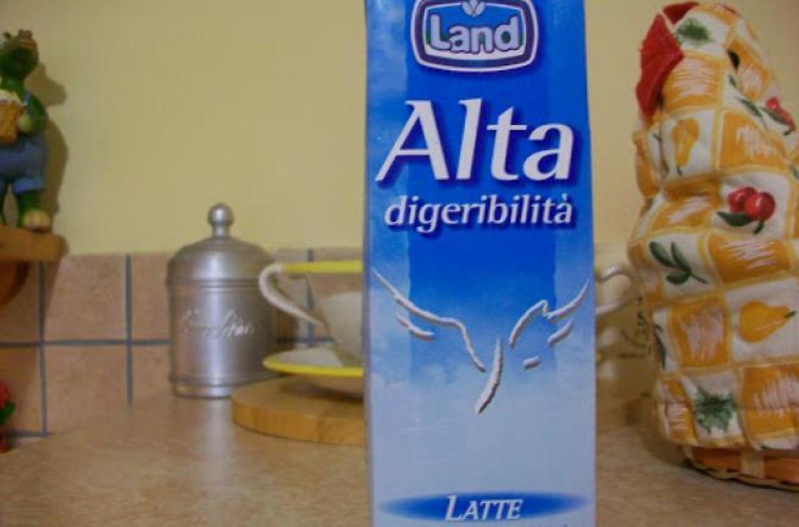 Eurospin, latte Land ritirato dagli scaffali: "Potrebbe essere inquinato"