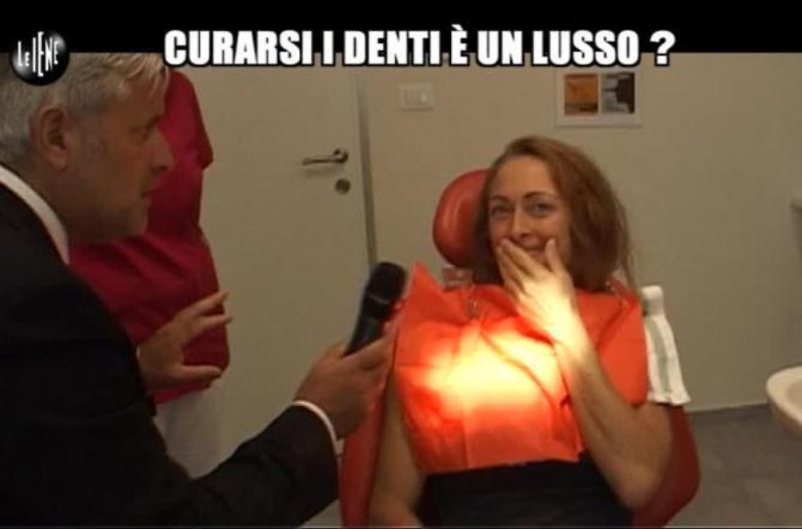Curarsi i denti in Italia è troppo caro. E gli italiani vanno all'estero