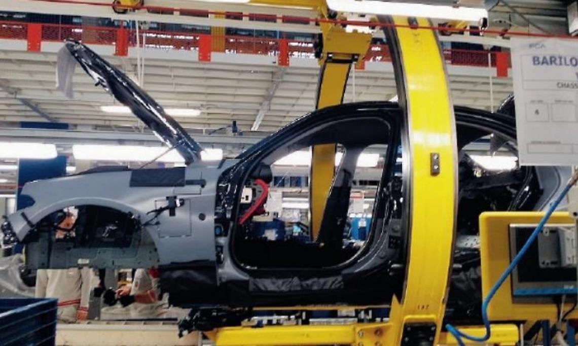 L&rsquo;anno nero di Stellantis. L&rsquo;allarme dei sindacati