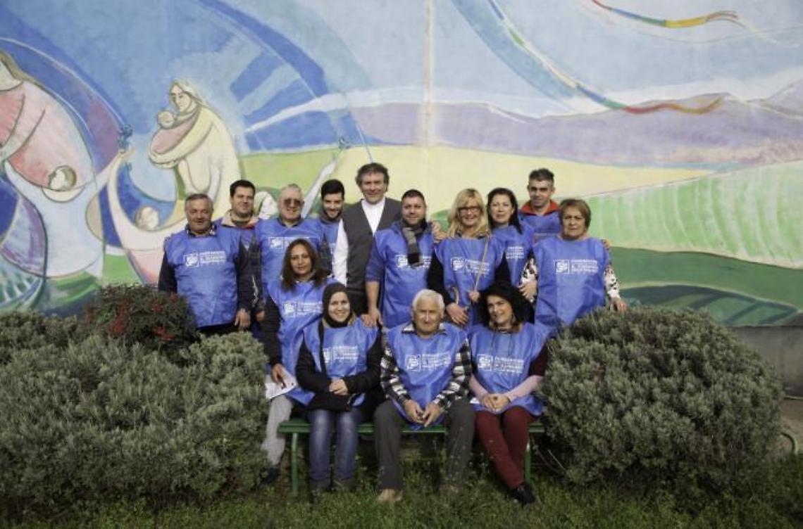 Nuovi locali per "Il giardino delle rose blu", don Ermanno incontra Pompeo