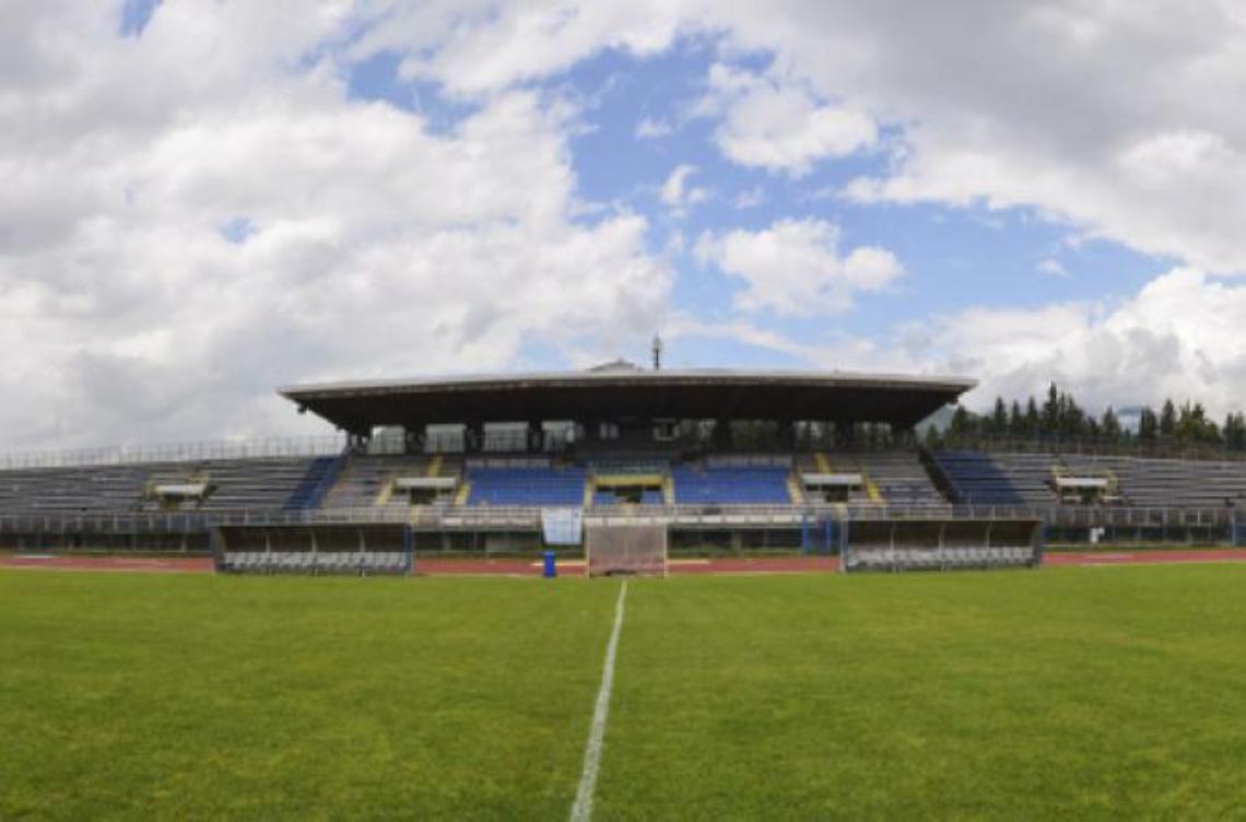 Lo Stadio Gino Salveti è di nuovo agibile. Risolti i problemi alla copertura