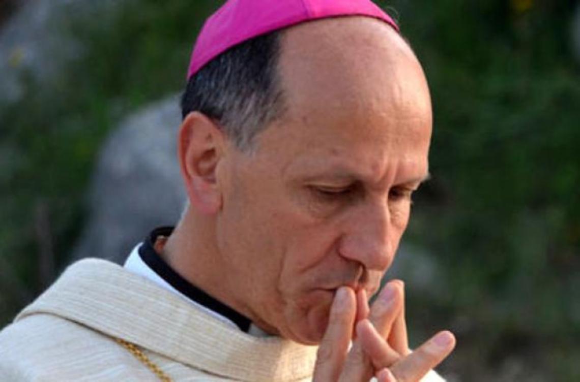 Scisma del Bambinello: il vescovo Antonazzo sale sul pulpito